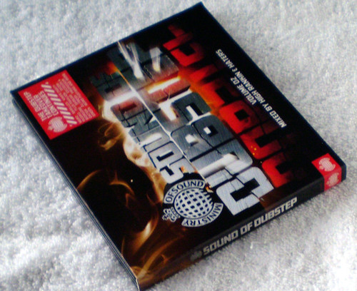 Dubstep - SOUND OF DUBSTEP Volume 02 High Rankin & Haters (Compilation Ministry Of Sound) 2x CD 2011 Dubstep - SOUND OF DUBSTEP Volume 02 High Rankin & Haters (Compilation Ministry Of Sound) 2x CD 2011