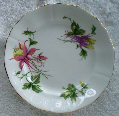 1960's + ADDERLEY (ENGLAND) Pink & Purple Vine Flowers Decorated Side Plate 1960's + ADDERLEY (ENGLAND) Pink & Purple Vine Flowers Decorated Side Plate