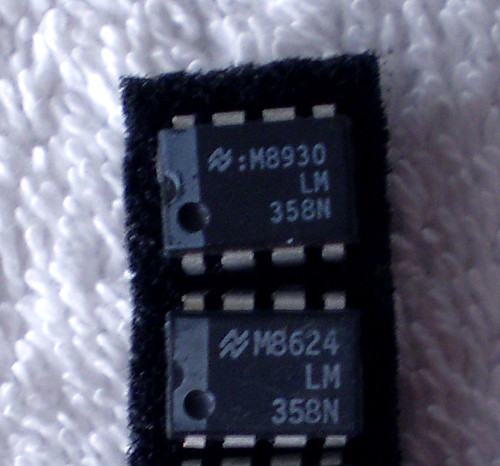 NATIONAL SEMICONDUCTOR LM358N  (Dual Op Amp) IC NEW Old Stock
