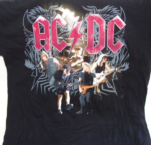 Akka Dakka (AC/DC) Black Ice Tour T Shirt Size Medium - As New No Damage