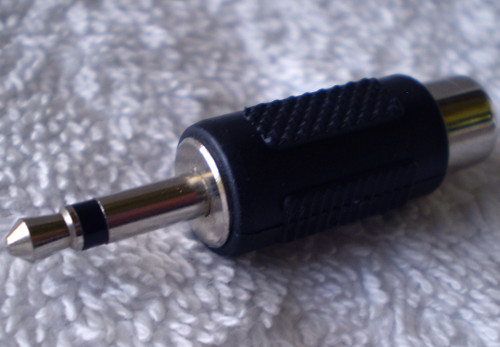 Generic RCA Female Socket ~ 3.5mm Mono Plug Adapter NEW Old Stock