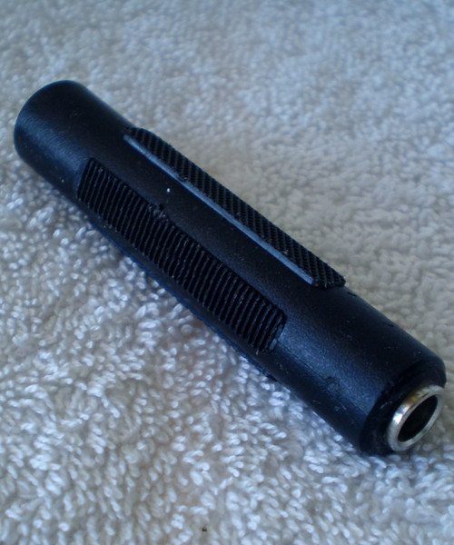 TRS (Stereo Or 2 Channel) JACK SOCKET ADAPTOR  1/4" Female ~ Female Gender Changer // Joiner USED Clean