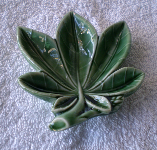 1950's ~ 60's WADE (England) Ceramic "Catch All" Trinket LEAF DISH Forest Green