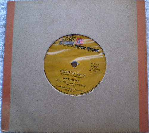 Folk Rock - NEIL YOUNG Heart Of Gold Vinyl 7" 1972