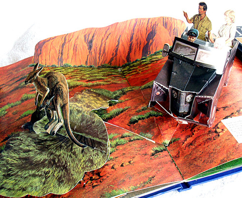 Diecut Pop Up Engineered Book The Royal Family 1984