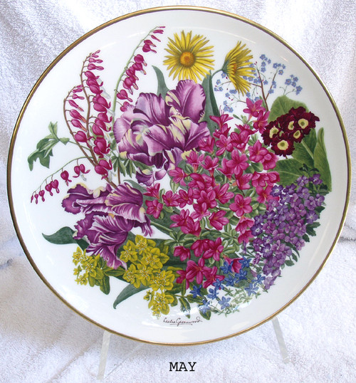 WEDGWOOD Display Plate MAY  Flowers Of The Year Series 1977