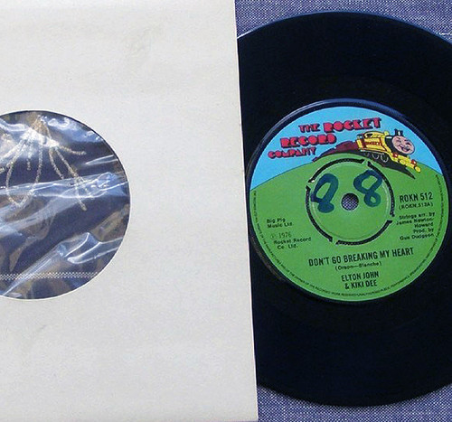 Pop - Elton John & Kiki Dee Don't Go Breaking My Heart Vinyl 7" 1976