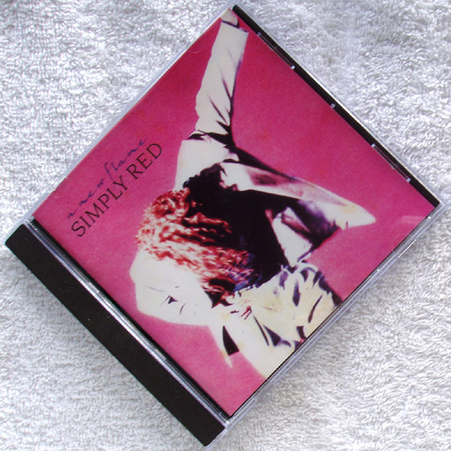 Synth Pop - SIMPLY RED A New Flame CD 1992
