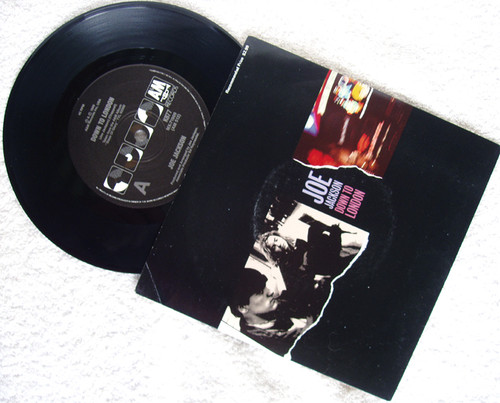 Pop Rock  -  JOE JACKSON Down To London  7" Vinyl 1989
