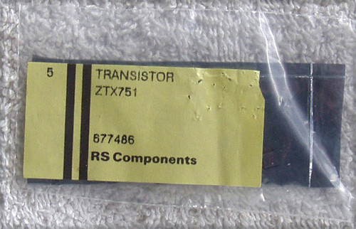 ZETEX ZTX751 ( Medium Power Si PNP Transistor) NEW OLD STOCK