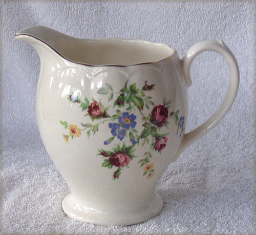 1952+ BRITISH ANCHOR Regency Creamer Jug (Red/Blue/Yellow Flowers) ONLY