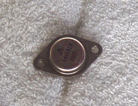 Régulateur De Tension Lambda 12V 1.5A - Lot De 2 - Modèle TO3 - 15W