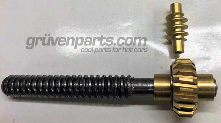 GruvenParts XJ Seat Height Adjustment Spur + Worm Gears Installed onto existing main spiral shaft.