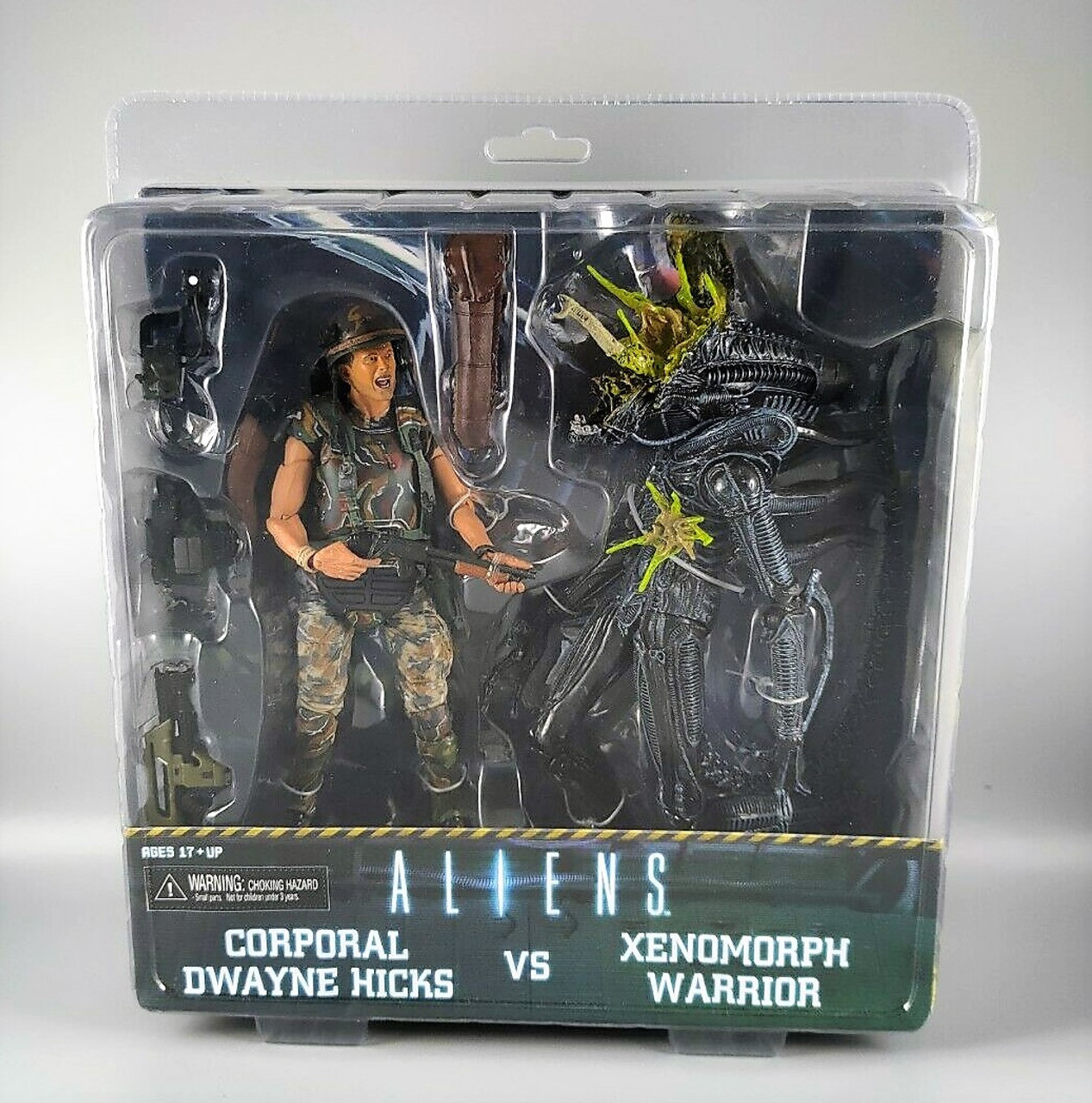 NECA Aliens Hicks Vs Battle Damaged Alien action figure two pack