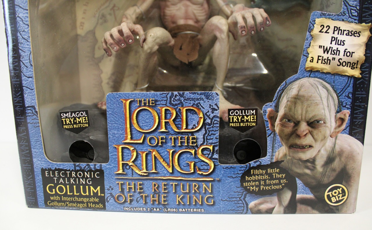 Lord of the Rings GOLLUM with sound base toy biz complete hobbit