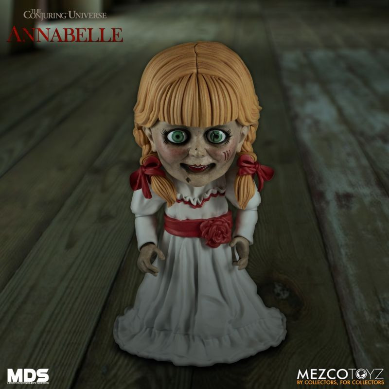 アナベル　死霊館　ドール　フィギュア　MEZCO Amazon | リビングデッドドール 死霊館 アナベル | フィギュア・ドール