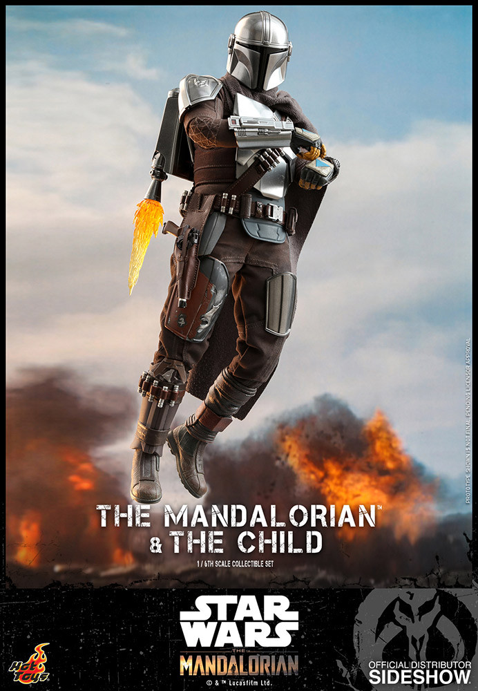 Hot Toys Star Wars The Mandalorian and The Child Sixth Scale
