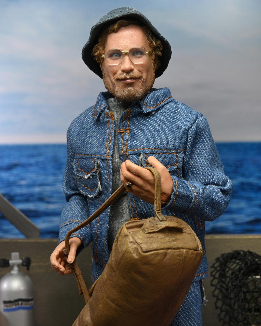 Jaws – 8” Clothed Action Figure – Sam Quint