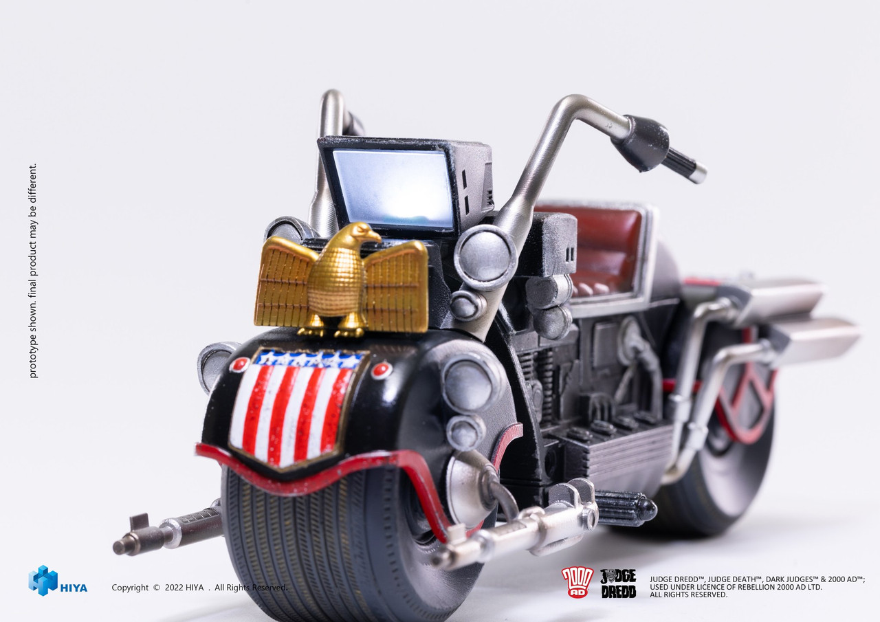 HIYA 2000 AD Judge Dredd & LAWMASTER MK Ⅱ Set
