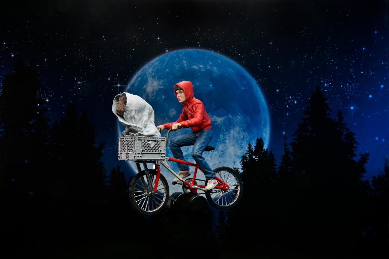 E.T. Bicycle フィギュア Amazon.com: NECA - E.T. The Extra-Terrestrial 40th