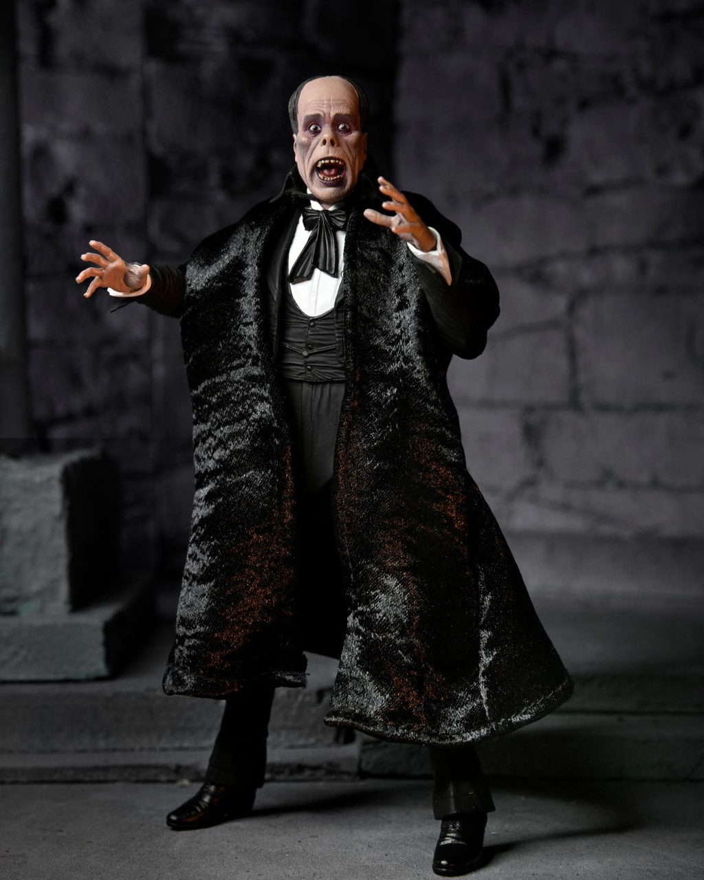 【NECA】新品 正規品 ザ・ファントム・オブ・ジ・オペラ 1925 7インチ Amazon.com: NECA - Phantom of the Opera (1925) - 7