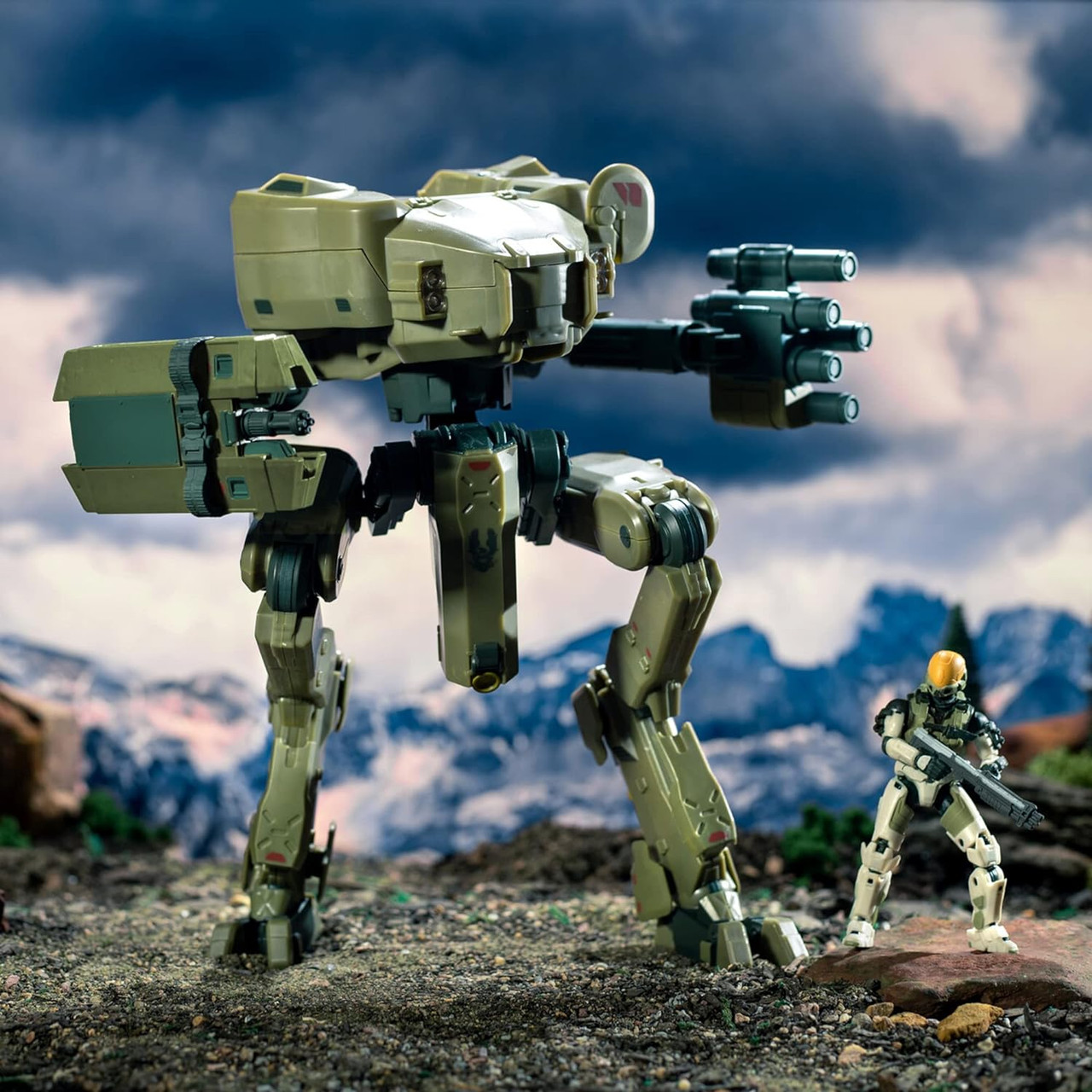 World of Halo マンティス & スパルタンEVA 4インチ 光环 HALO Deluxe Figure UNSC Mantis and Spartan EVA Armor Defense System