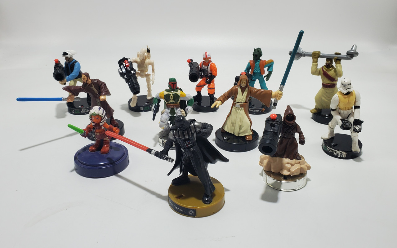 Hasbro Star Wars Attacktix Battle Game 12 Figure lot (no package)