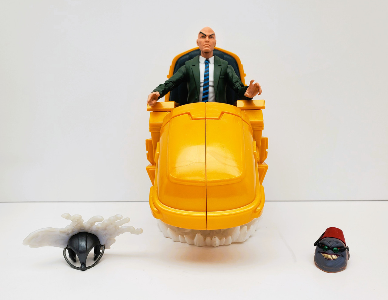 Hasbro Marvel Legends 80th Anniversary Professor X 6