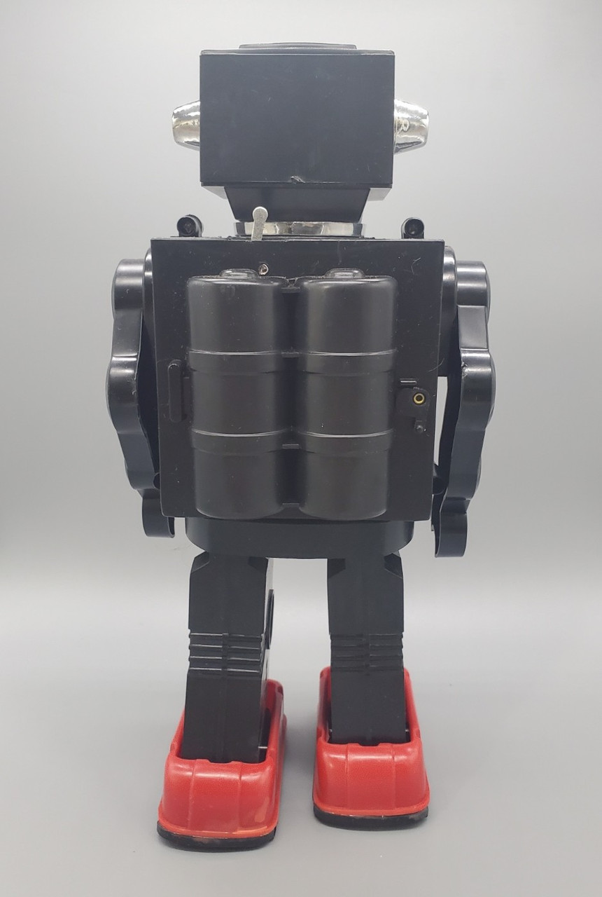 Amico (1979) GALAXY WARRIOR and MOON EXPLORER Robot set