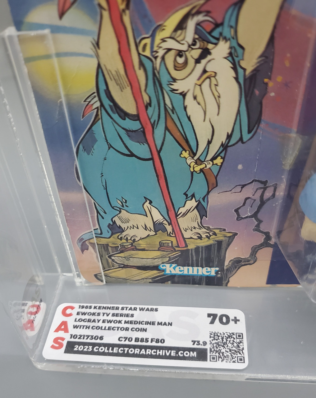 Kenner (1985) Star Wars EWOKS Logray Ewok Medicine Man CAS graded 70+