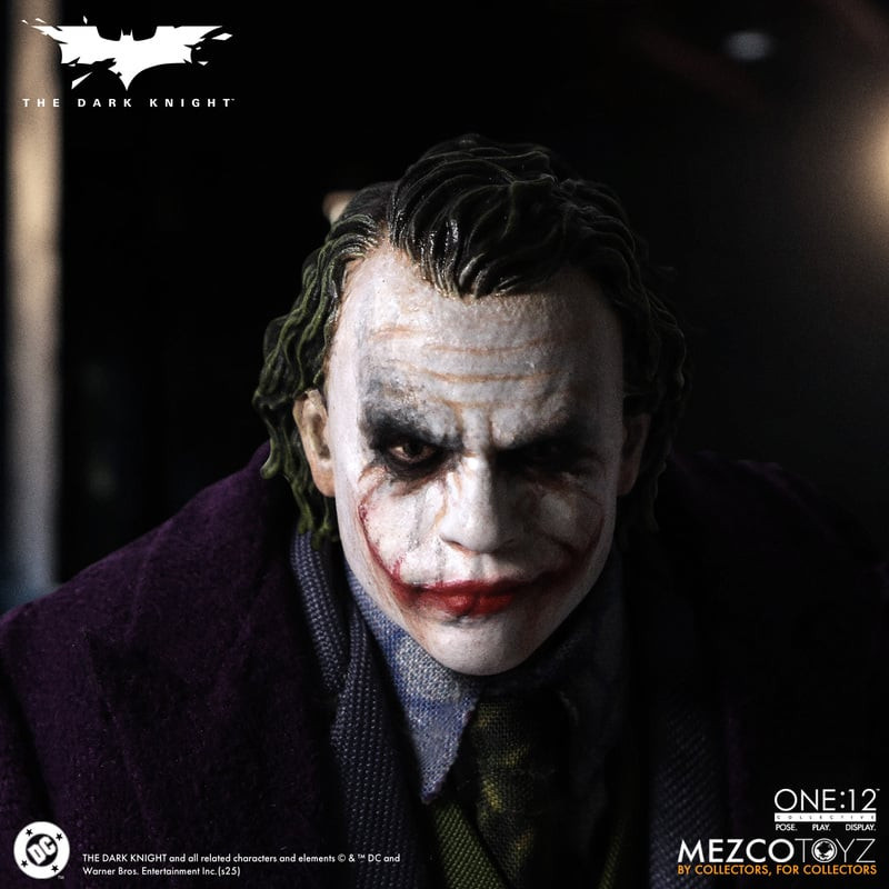 Mezco One:12 Collective The Dark Knight: Joker