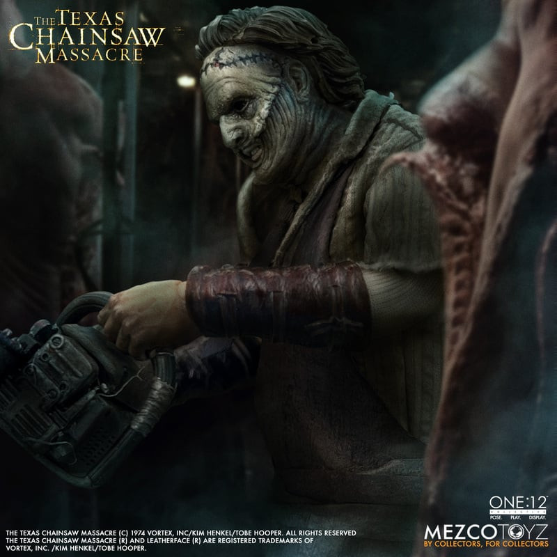 MEZCO One:12 Collective The Texas Chainsaw Massacre (2003