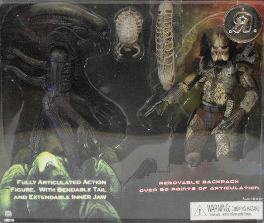 NECA Alien Predator TRU Exclusive Action Figure Set