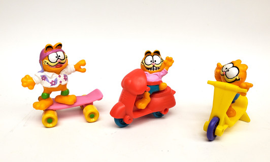 McDonald's 1988 Garfield toys lot (no package)