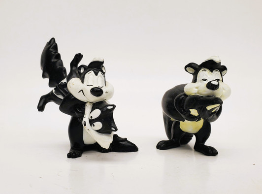 Looney Tunes Pepe Le Pew and Penelope PVC Set