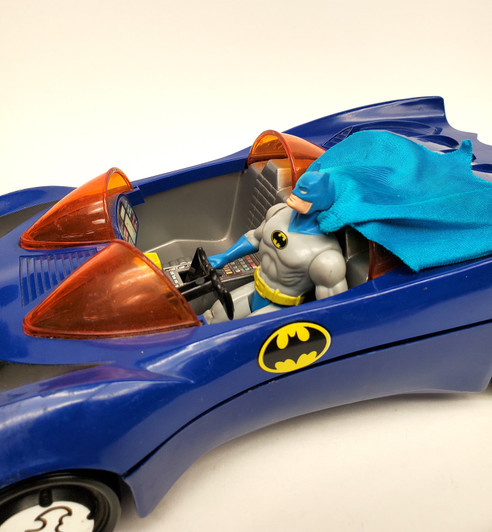Kenner (1984) Super Powers Batmobile with Batman  action figure