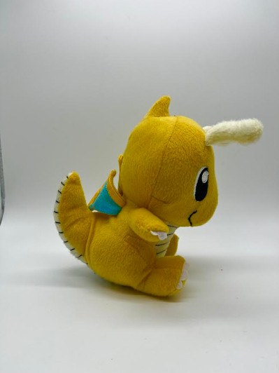 Banpresto Dragonite Pokémon plush