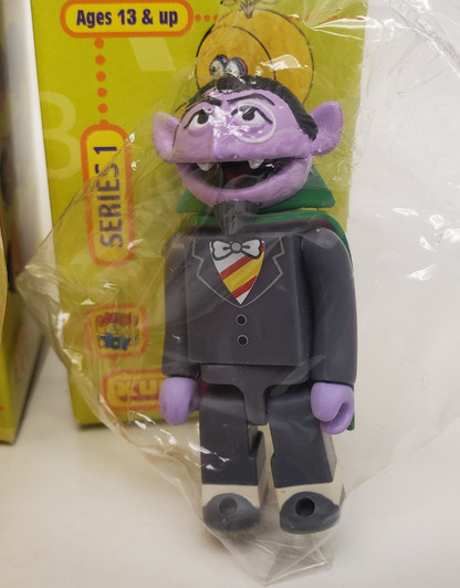 Medicom Kubrick Sesame Street lot Big Bird, The Count and Ernie