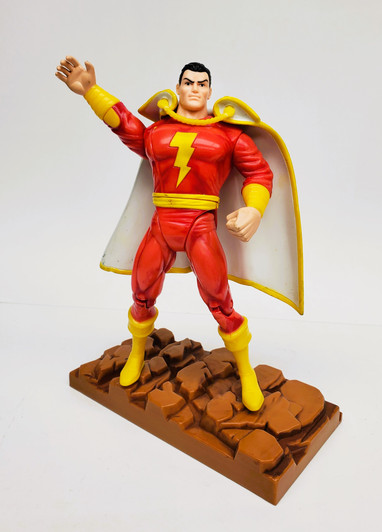 Hasbro (1999) DC Super Heroes SHAZAM!  Action Figure (No package)