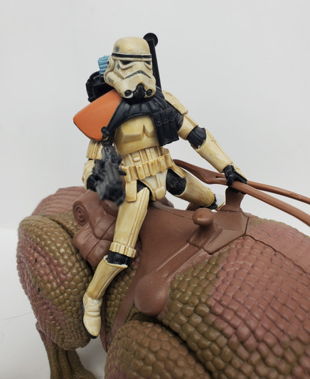 Kenner Star Wars POTF Tatooine Dewback and Sandtrooper Lot (no package)