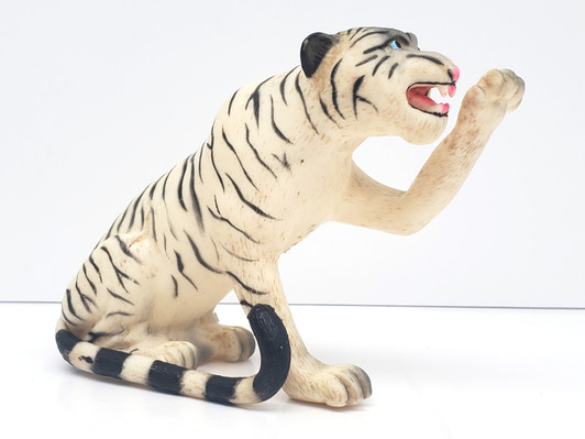 Hasbro (1970) GI JOE Adventure Team "White Tiger Hunt" Tiger accessory figure