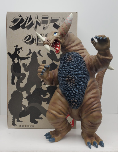 Magic Q (2001) ULTRAMAN Gomora 15" Sofubi figure with box