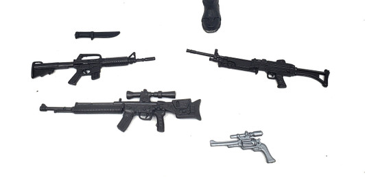 ToyBiz (2004) Marvel Legends Series VI The Punisher Movie Thomas Jane 6"action figure with extra weapons (no package)