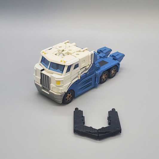 Transformers Robots In Disguise Classics Ultra Magnus (no package)