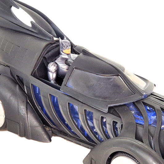 Spin Master Batman Forever Batmobile and Batman action figure set (no package)