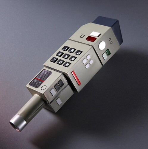 Space 1999 Stun Gun & Commlock Replica