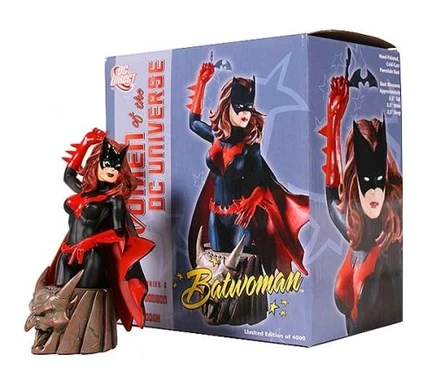 Women of the DC Universe Batwoman Bust