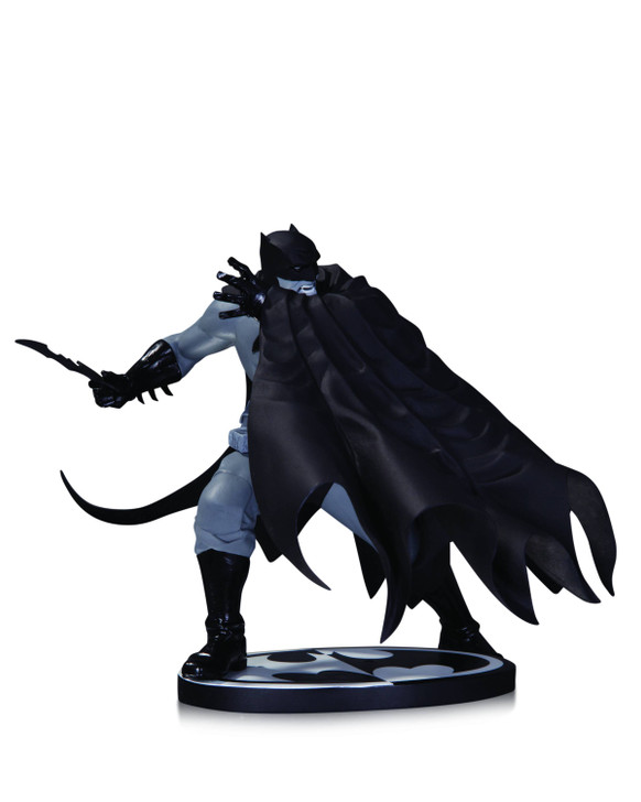 DC Direct BATMAN BLACK & WHITE STATUE BY DAVE JOHNSON