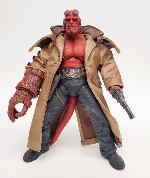 Mezco Hellboy with cloth trenchcoat and cigar action figure (no package)