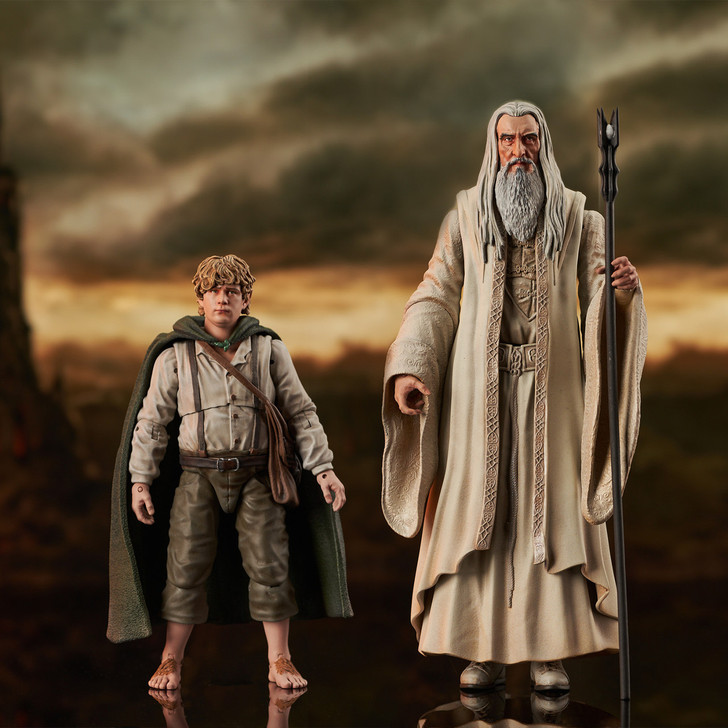 Diamond Select Lord of the Rings Sam and Saruman Action Figure set